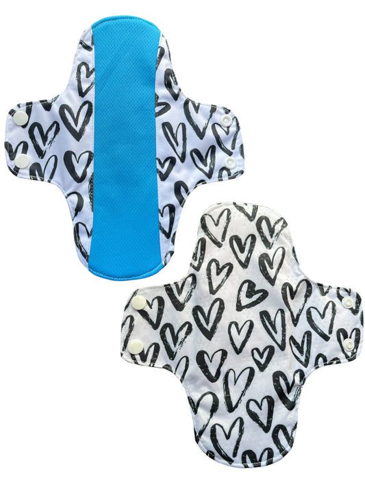 Black Hearts - Medium (Reusable) Cloth Pad | Forrest Echo